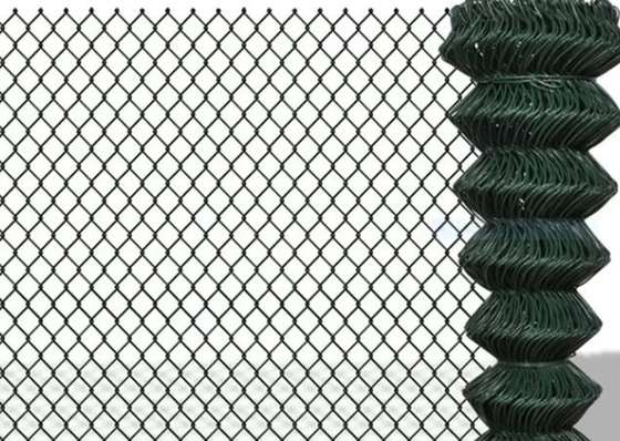 حصار زنجیره ای با روکش پی وی سی با ارتفاع 1.8 متری سبز تیره با اتصالات کامل