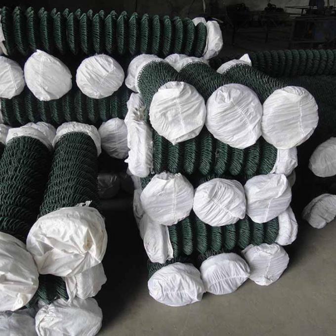 سیم فولاد کربن پایین 4ft 5ft 6ft 8ft 10ft رول سیم میش حصار زنجیره ای لینک حصار رول 50ft فولاد گالوانیزه 6