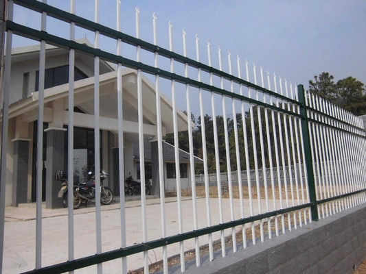 حصار استیل پوستر پوشانده گالوانیزه PVC پوشانده آهن سیاه حصار برای ویلا باغ تزئینی کم لوله ای حصار استیل