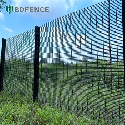 Hot Sales Anti Cut 358 clear View Fence Panels Mesh Fence Customized Anti Climb 358 Welded Wire Mesh Backyard Garden Fence