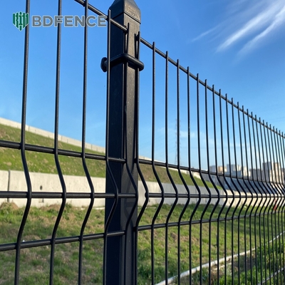 آسان مونتاژ پودر پوشانده شده 3d امنیت Welded Wire Mesh Fence V Wire Fence خم شده