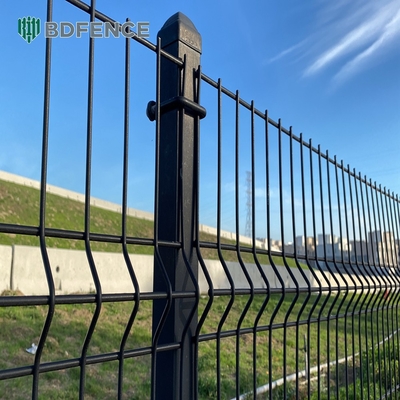 آسان مونتاژ پودر پوشانده شده 3d امنیت Welded Wire Mesh Fence V Wire Fence خم شده