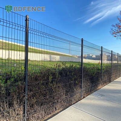 آسان مونتاژ پودر پوشانده شده 3d امنیت Welded Wire Mesh Fence V Wire Fence خم شده