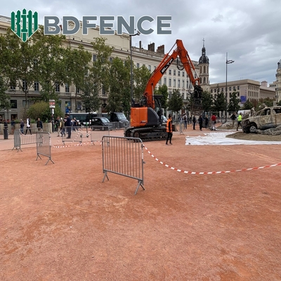 پودر پوشش داده شده مدل سازی 3D مانع جمعیت حصار 1.8m ارتفاع