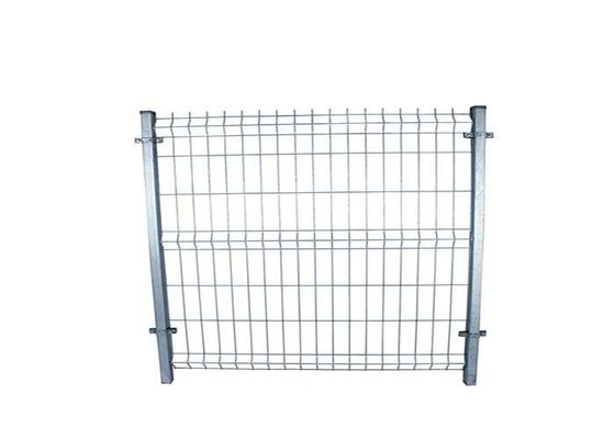 چین رنگارنگ 3D خانه تزئینی سیاه منحنی جوجه دار سیم آویز باغ حصار امنیت گالوانیزه PVC پوشانده میش حصار cl