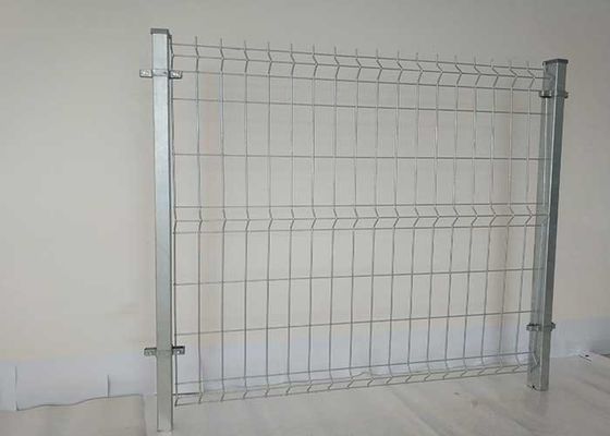 سفارشی کیفیت بالا خانه در فضای باز 3D فلز خم شده Welded Wire Mesh باغ حصار برای حصار پانل PVC سبز حصار