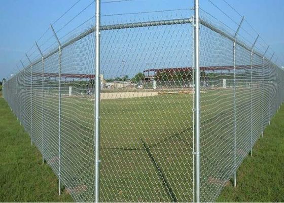 8 فوت گالوانیزه PVC پوشانده شده Cyclone Wire Mesh زنجیر لینک حصار رول برای فیلیپین