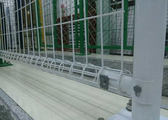 حصار مشبک سیمی 5 میلی متری 6 فوت دو حلقه سفید جوش داده شده