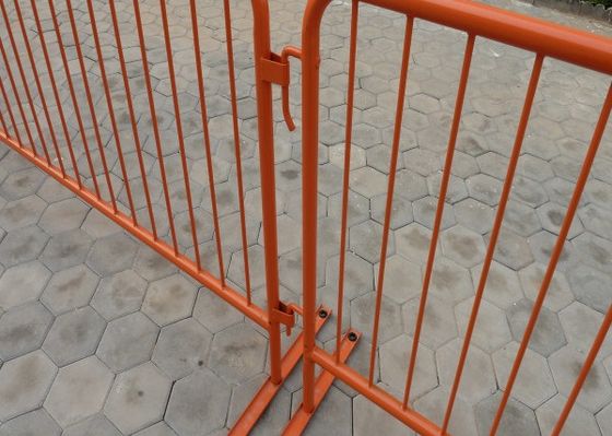 1.8mm ضخامت فلز فولاد قابل حمل ایمنی جاده ای عابران پیاده موقت کنترل جمعیت موانع برای کنترل ترافیک