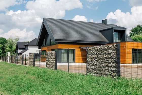 سیم میش 2mm Gabion سیستم حصار گالوانیزه Pvc پوشانده سنگ پر جوش