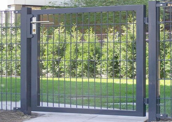 سیم تزئینی مش پی وی سی پوشش داده شده 1.5x1m حصار دو دروازه